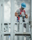 Krav om høgare minstelønn: Over 16.000 bygningsarbeidarar kan legge ned arbeidet 